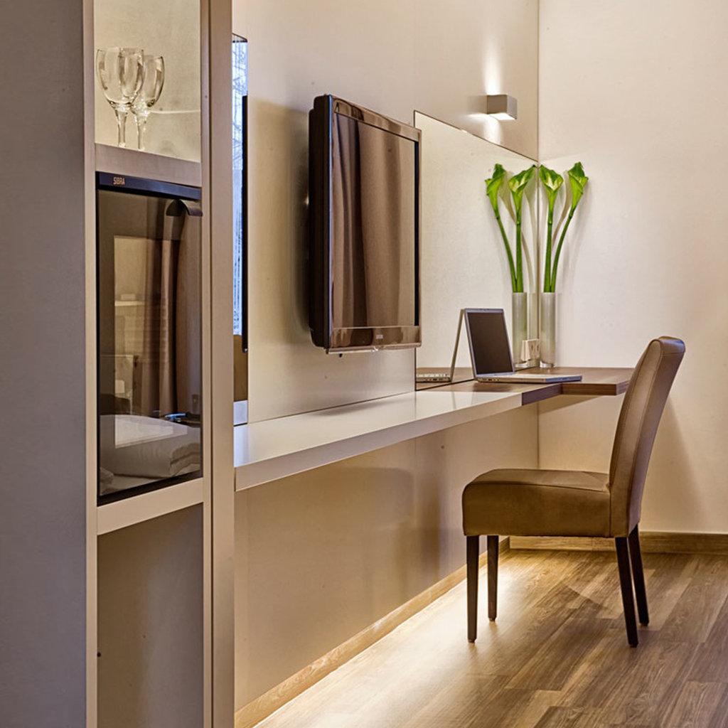 Hotel Conti Duisburg - Partner Of Sorat Hotels Exteriör bild