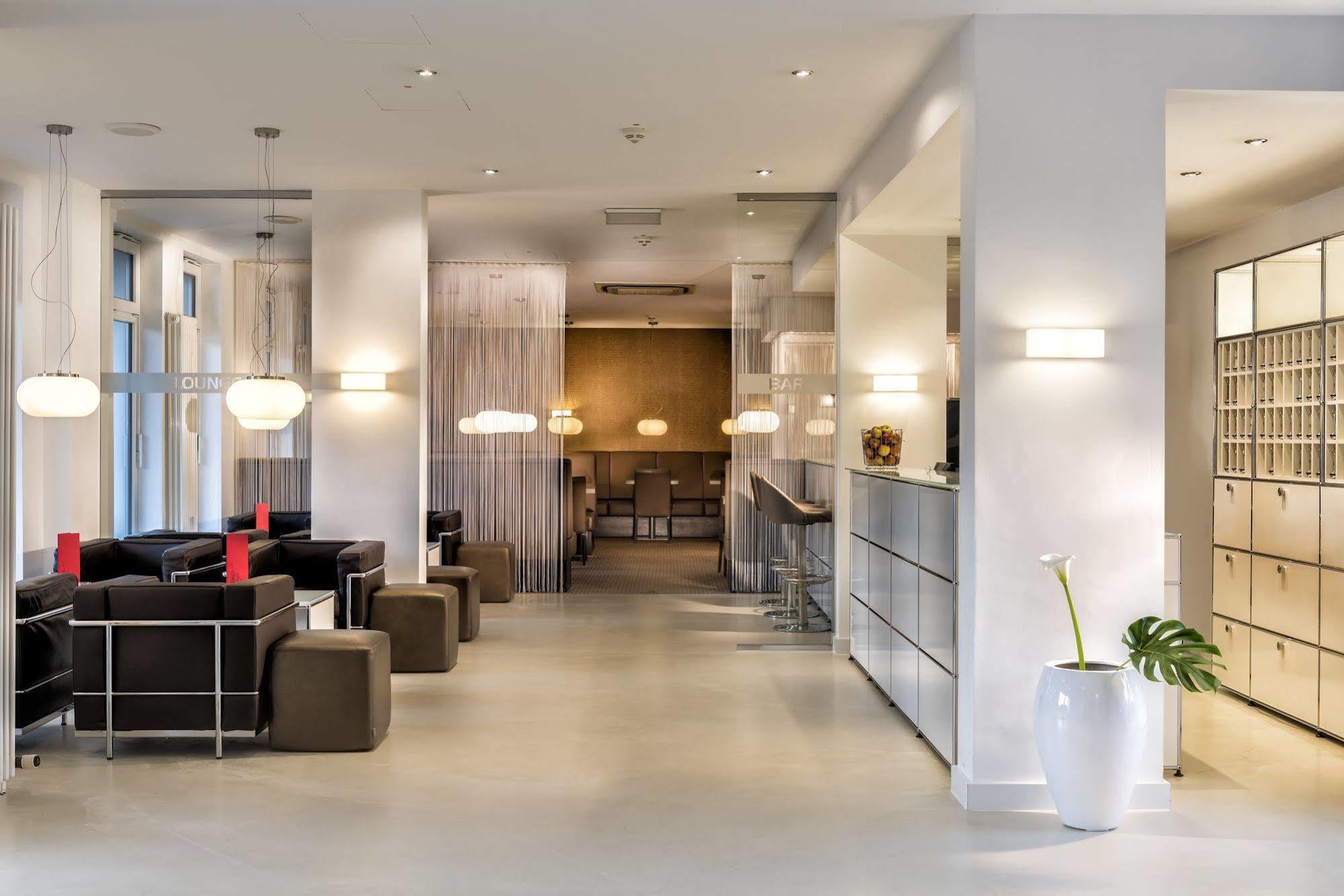 Hotel Conti Duisburg - Partner Of Sorat Hotels Exteriör bild